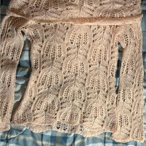 Frenchi Off-Shoulder Lace Knit Sweater in Soft Pink